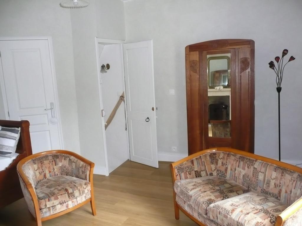Les Lilas De Bellefontaine Bayeux Room photo
